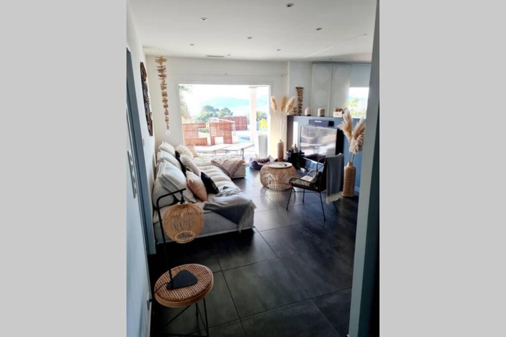 Villa individuelle avec piscine privée chauffée proche commerces et plage Porticcio  Extérieur photo